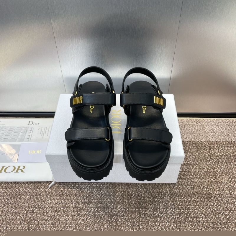 ch**an D*or sandals